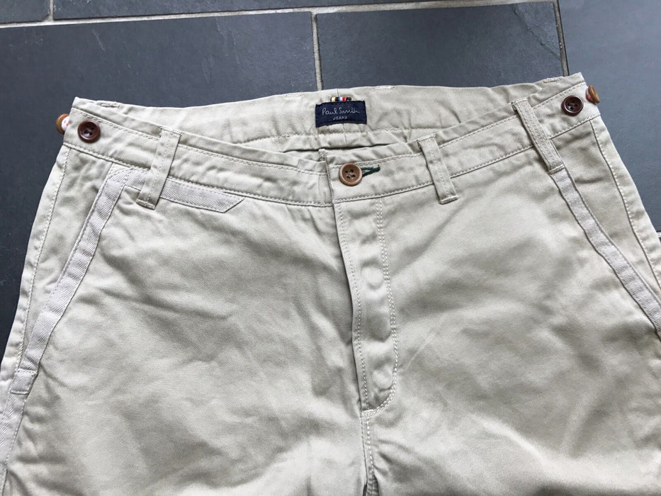 PAUL SMITH IVORY SHORTS - ESSENTIAL SUMMER STYLE! Size 28